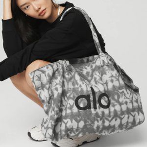 NWT Alo Shopper Tote
